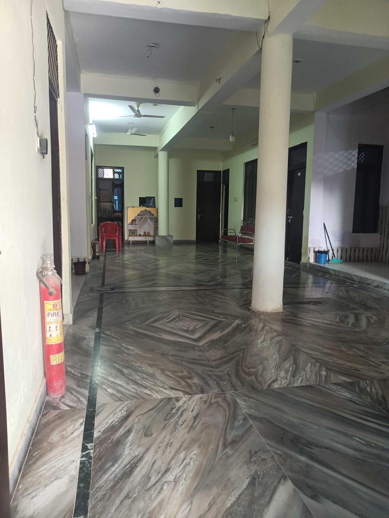 Hotel O Gracious Inn Lucknow Dış mekan fotoğraf
